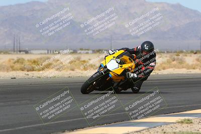 media/Apr-09-2022-SoCal Trackdays (Sat) [[c9e19a26ab]]/Turn 4 Inside (1010am)/